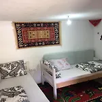Etno-house * Gornji Lukomir